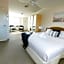 Nelson Bay Breeze Holiday Apartments