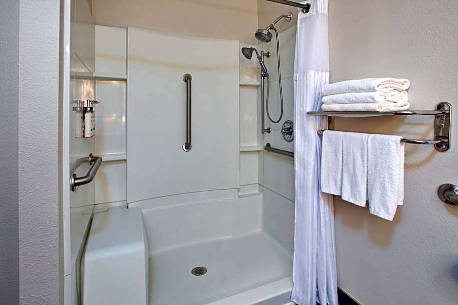 Holiday Inn Express Hotel & Suites - Sumter By IHG