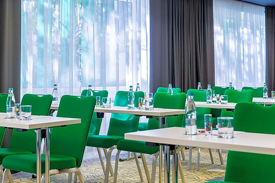 Park Inn by Radisson Bucharest Hotel & Residence