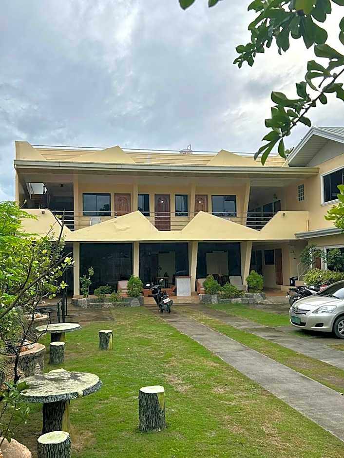 Laguno Hostel and Guest House