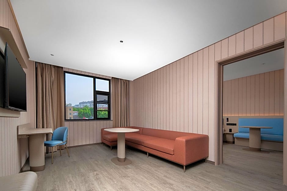 Hanting Hotel Puyang Stadium Lishan Road