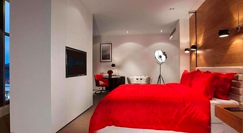 Himalayas Qingdao Hotel