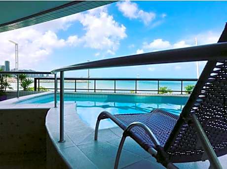 Apê Beira Mar Meireles Com café da manhã