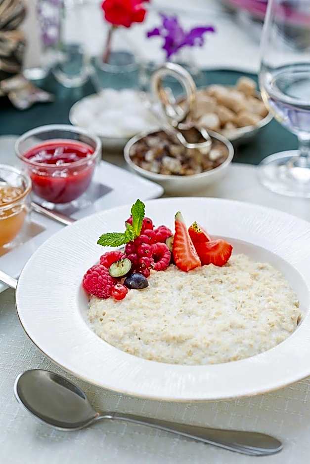 TB Palace Hotel & SPA