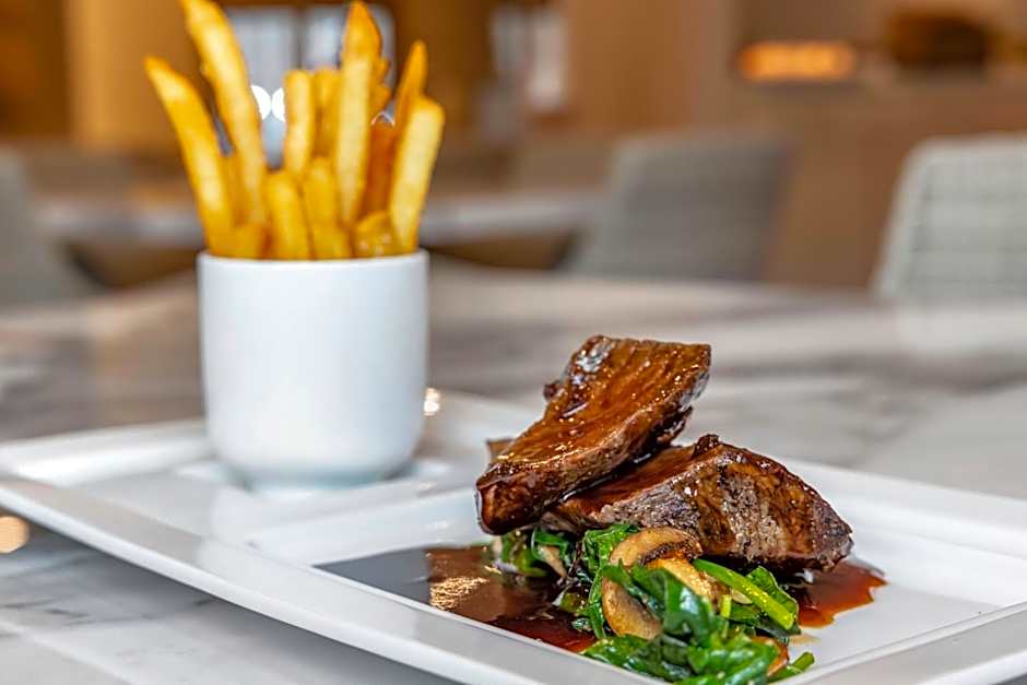 Cambria Hotel Calabasas - Malibu