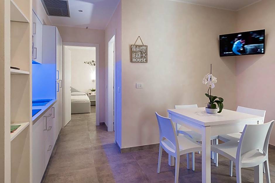 White Suite & Apartments