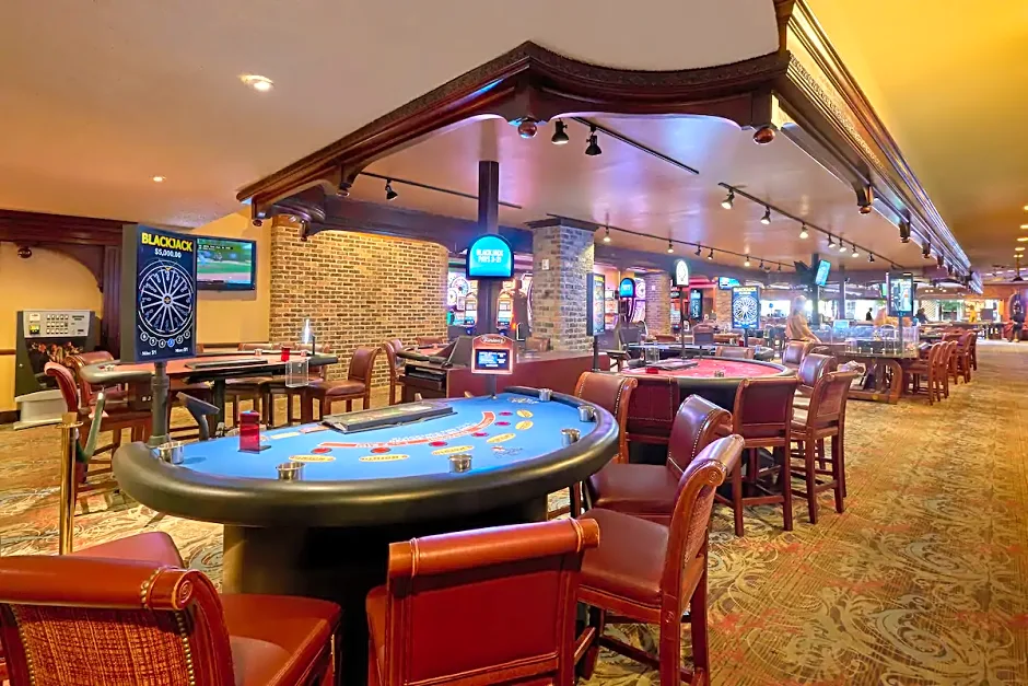 Hotel Apache at Binion's