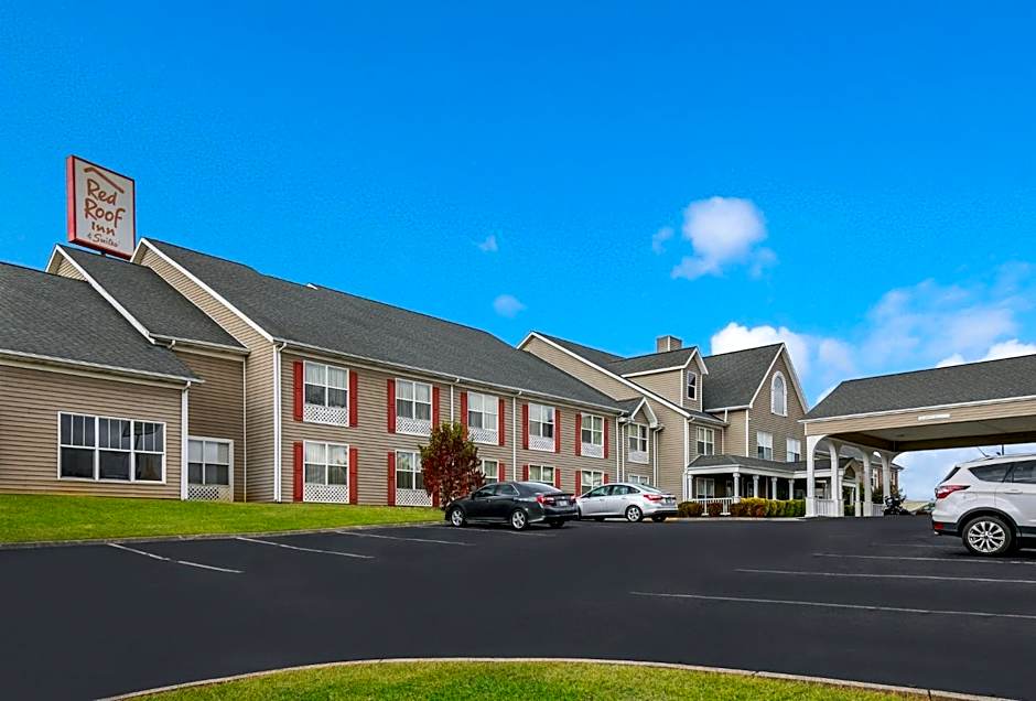 Red Roof Inn & Suites Knoxville East