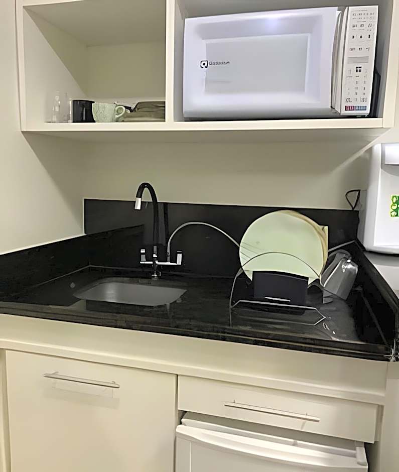 Luxuoso Apart Hotel Village c/ vista para piscina