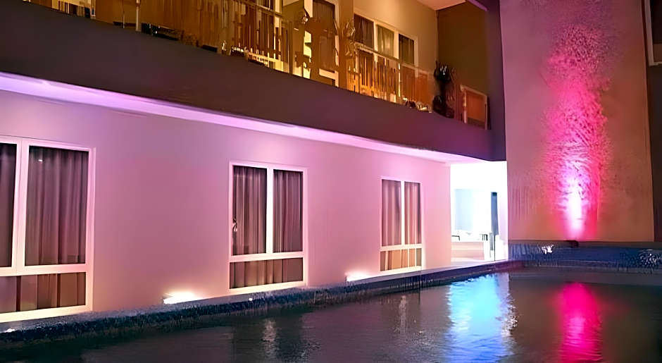 THE RIVAVI LEGIAN