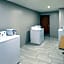 Holiday Inn Express Hotel & Suites Laredo-Event Center Area By IHG