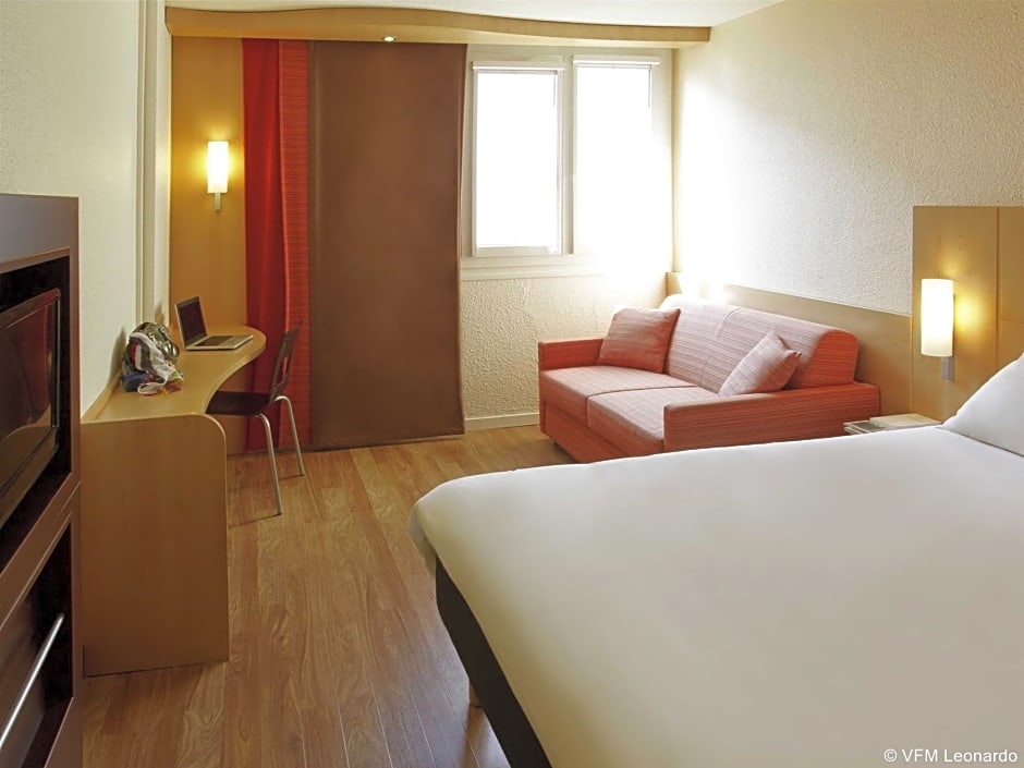 ibis Roanne