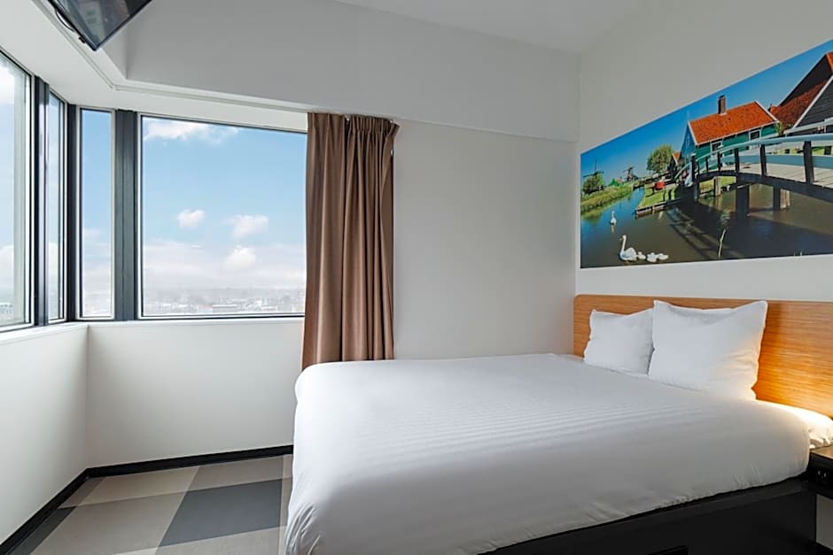 easyHotel Amsterdam Zaandam
