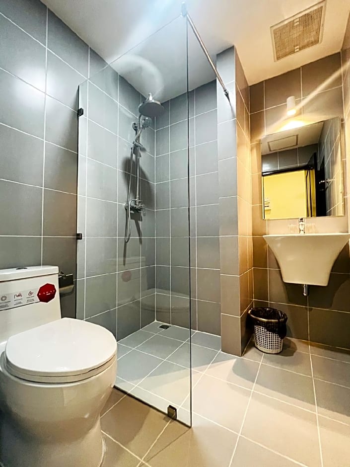 Douangchan Plaza Hotel