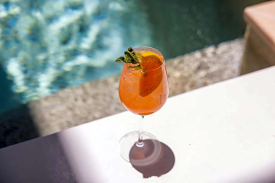 Peppers Beach Club Hotel Port Douglas