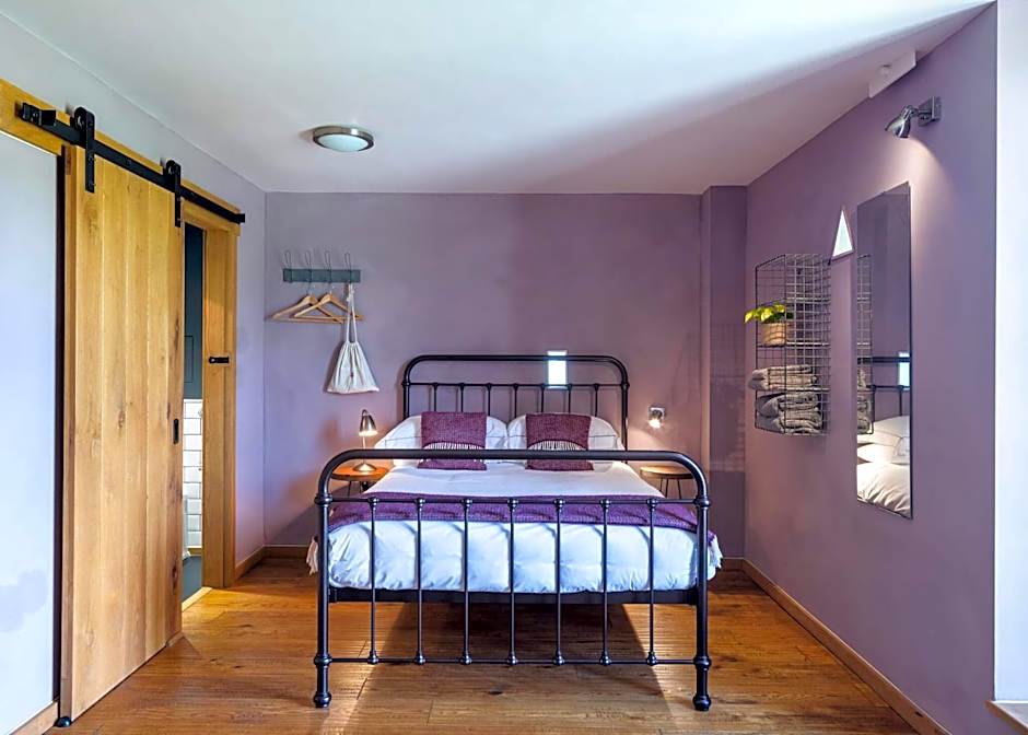 Flint Barns, Rathfinny Wine Estate