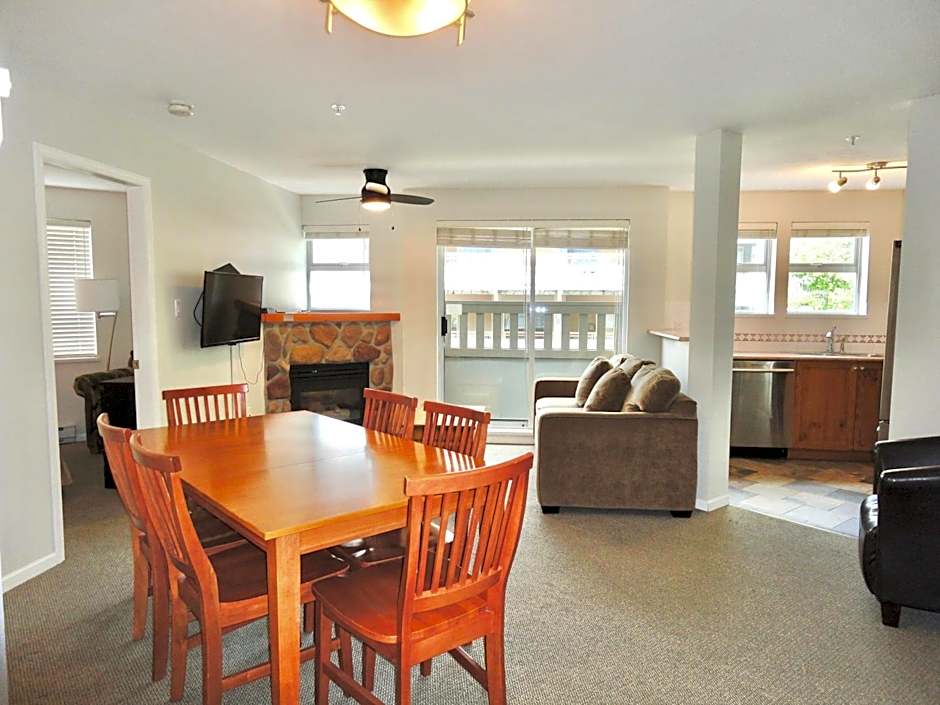 Bear Lodge Two Bedroom by MVA