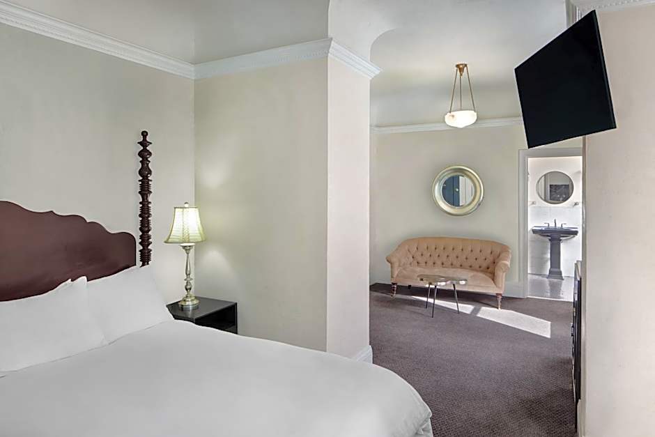Photo 1 of 2 of 1 King Bed Suite
