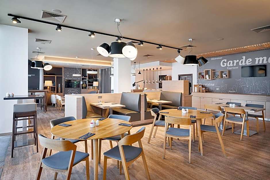 Holiday Inn Prague Airport By IHG