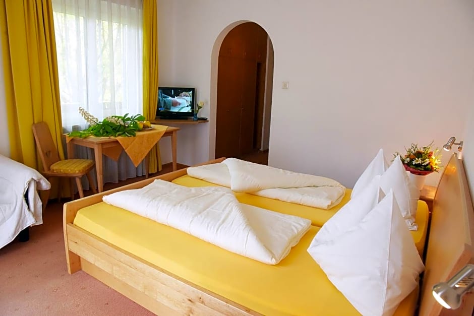 Hotel Pension Schweitzer