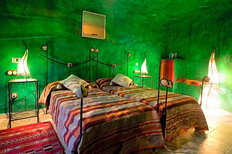 Hotel Cueva Tardienta Monegros-Adults Only