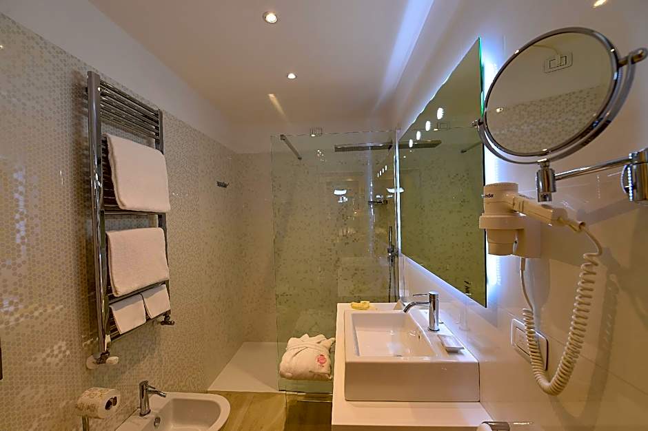 Savoia & Jolanda Hotel