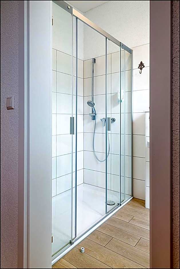 MARKT EINS Gästezimmer