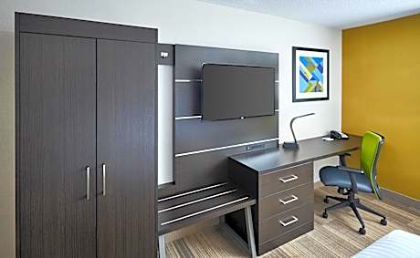 2 Queen Standard Room City View