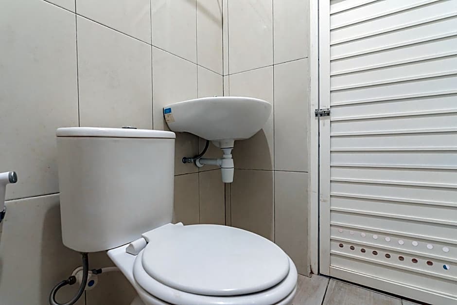 RedDoorz near Universitas Siliwangi Tasikmalaya