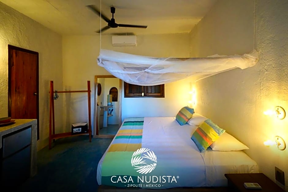 Casa Nudista - LGBT Hotel