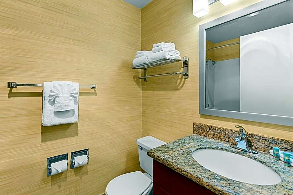 Best Western Cascadia Inn