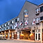 Harbor House Hotel and Marina at Pier 21