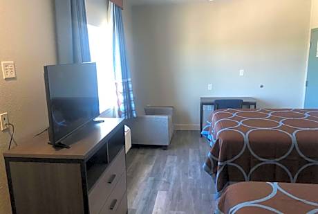 Queen Room with Two Queen Beds - Non-Smoking