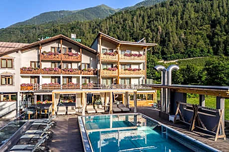 Hotel Ariston Garden & Spa