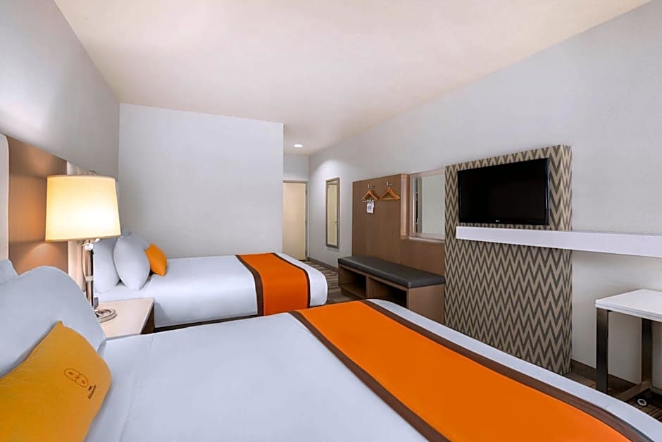 Hotel Marguerite, Trademark Collection by Wyndham