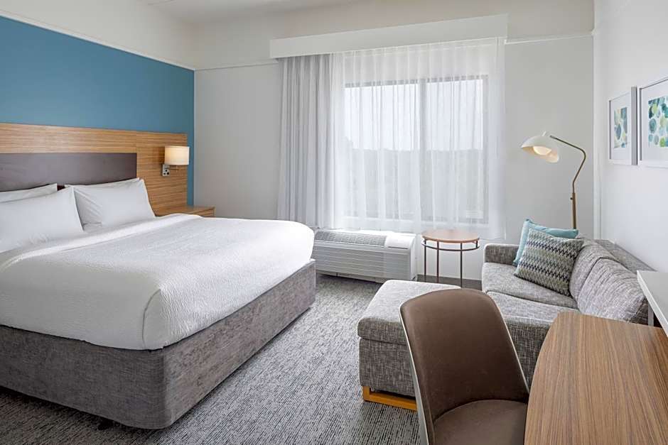 TownePlace Suites by Marriott Latham Albany Airport