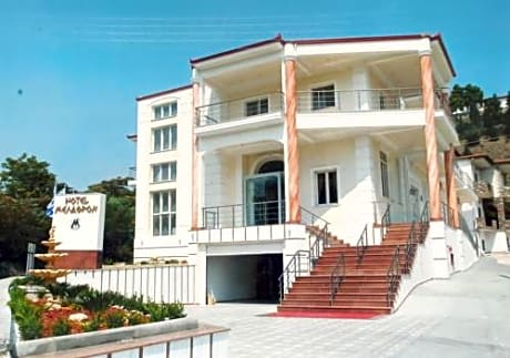 Hotel Melastron