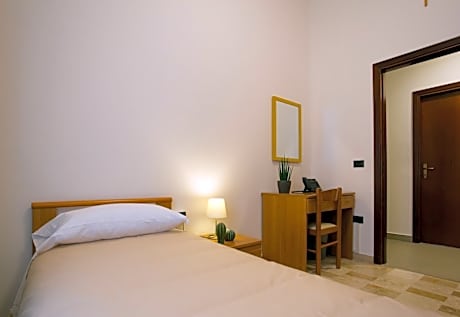 Economy Single Room