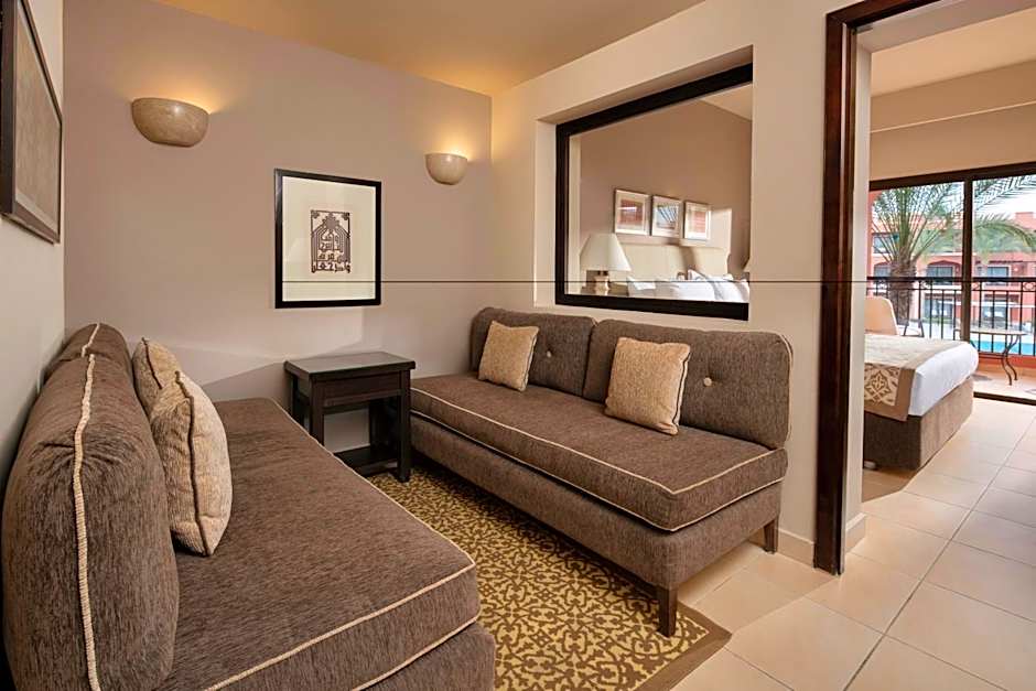 JAZ Tamerina, Almaza Bay