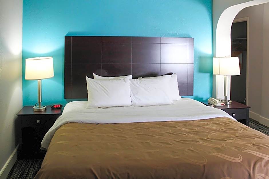 Quality Inn Crossville Near Cumberland Mountain State Park