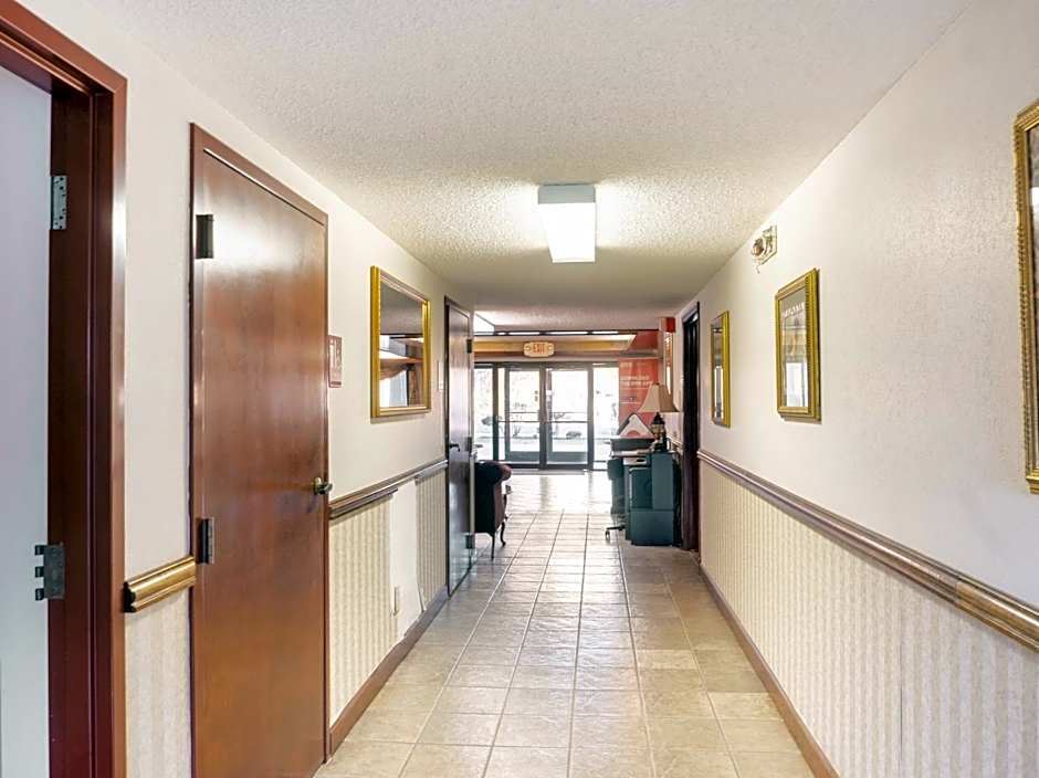 Days Inn by Wyndham Adairsville