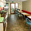 Loft - HI Eco Hostel