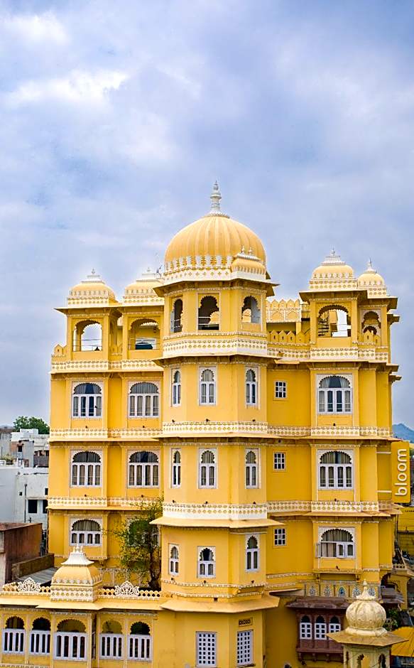 Bloom Boutique I Lake Pichola