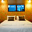 Goodfellas Thong lo Hostel #NO CHECK IN AFTER 5 PM-CHECK IN TIME NEEDED#