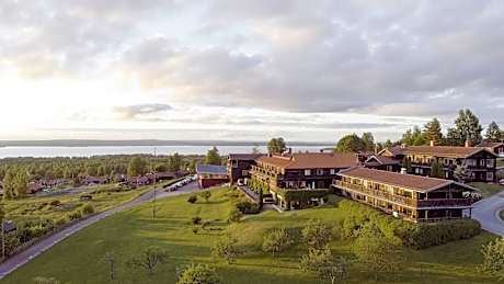 Green Hotel
