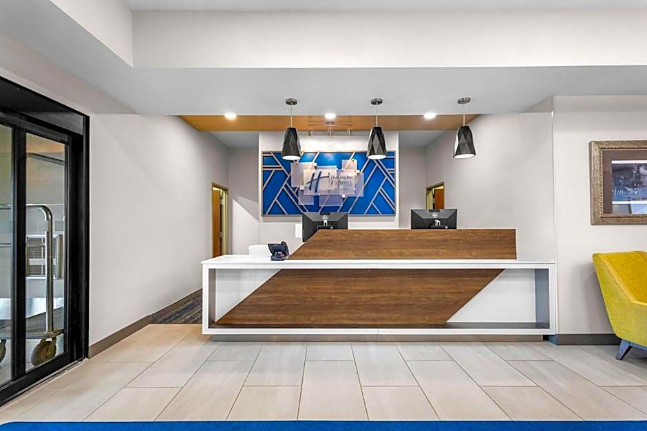 Holiday Inn Express Hotel & Suites Van Wert By IHG