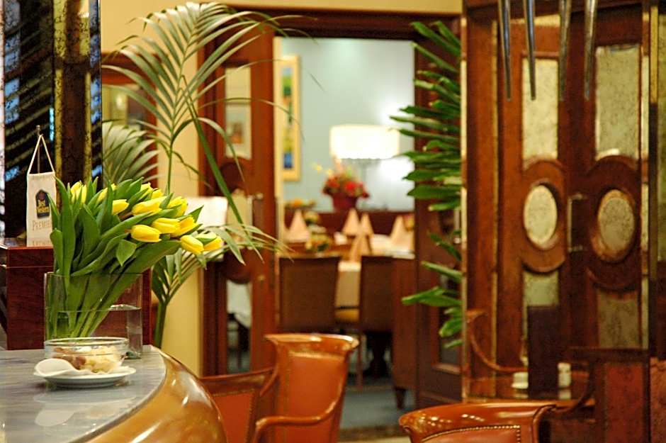 Best Western Premier Hotel Astoria