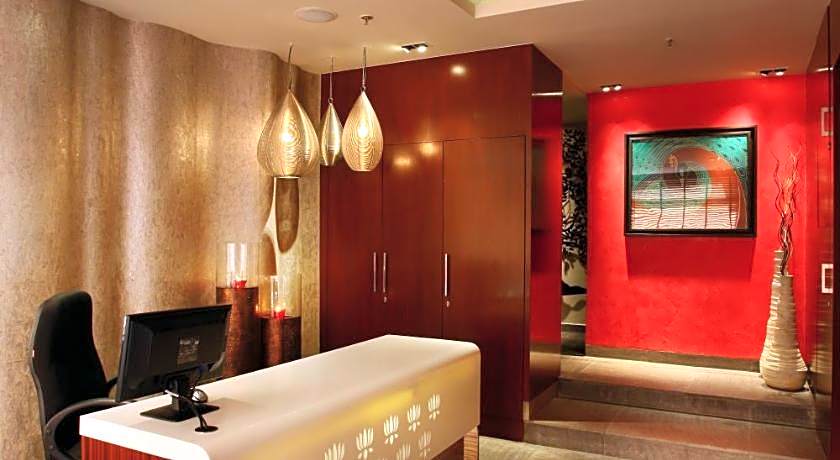 Mahagun Sarovar Portico Suites Ghaziabad