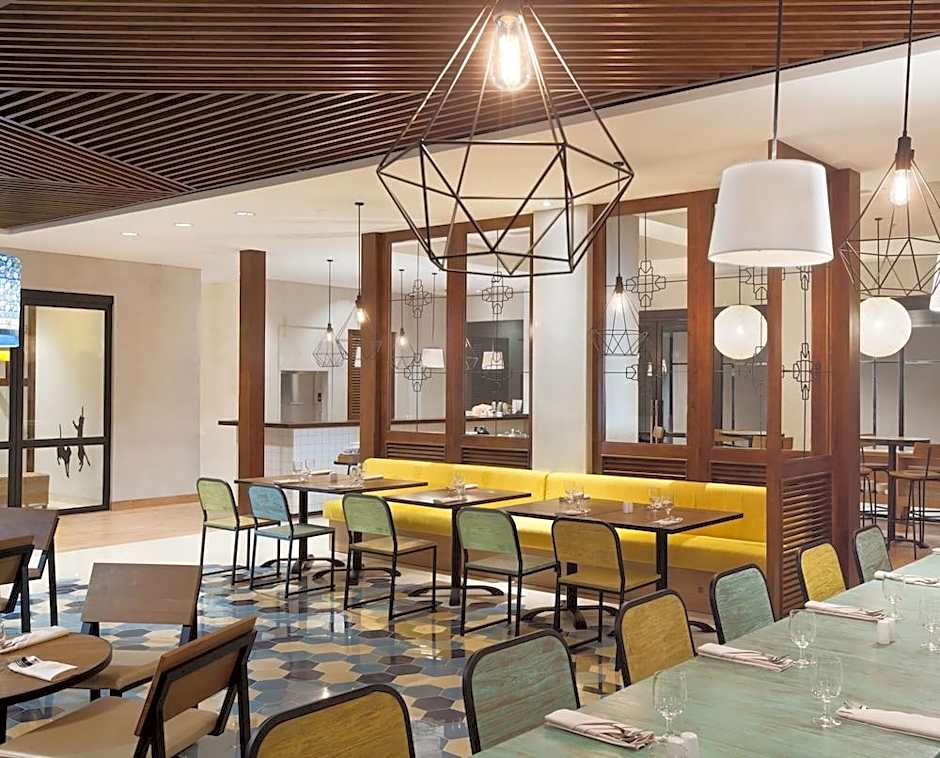 La Lucia Boutique Hotel by Prasanthi