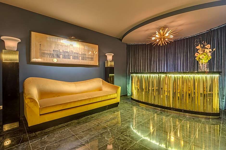 Otivm Hotel